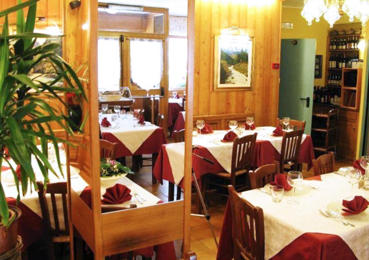 Hotel Bucaneve Pré-Saint-Didier Екстериор снимка